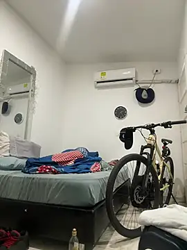 bigdick211292 - Bigdick211292's free webcam - UK Sex Cams