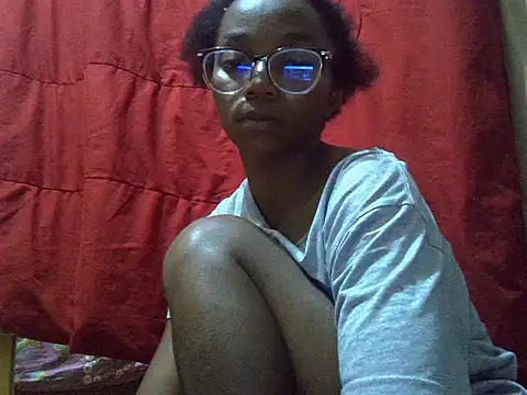 ElianeHot webcam