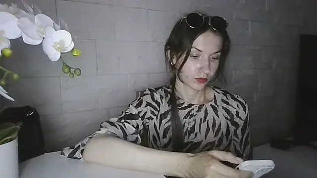 JuliaLovely webcam