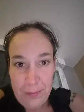 adelinegirly webcam