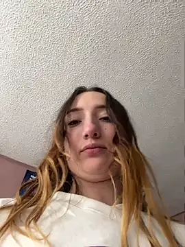 Valery_Salmons webcam