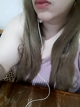 Madam_bezzzoul live cam on StripChat