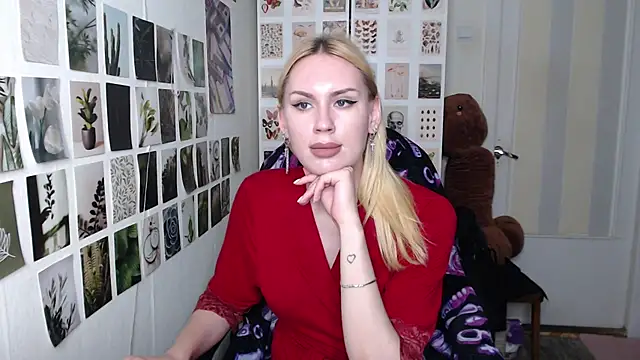 CapriScorpion live cam on StripChat
