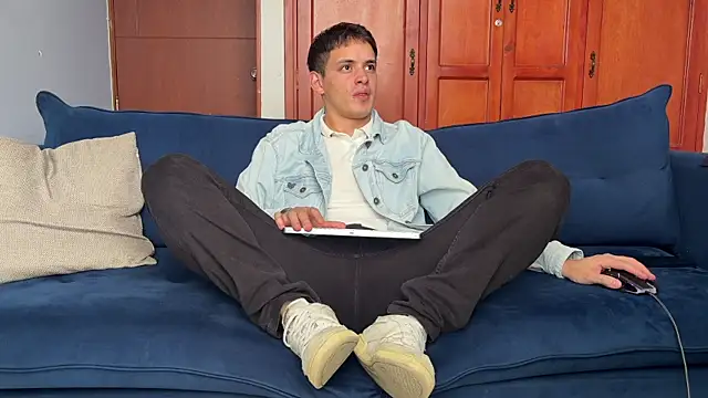 enzho_liam (M young) - Cum show