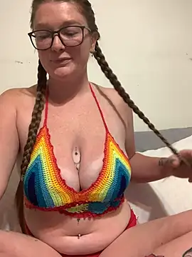 pussiesncream_ (F young) - Finger my tight pink pussy naked 😈