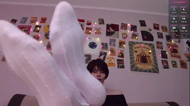 Luna_Blake live cam on StripChat