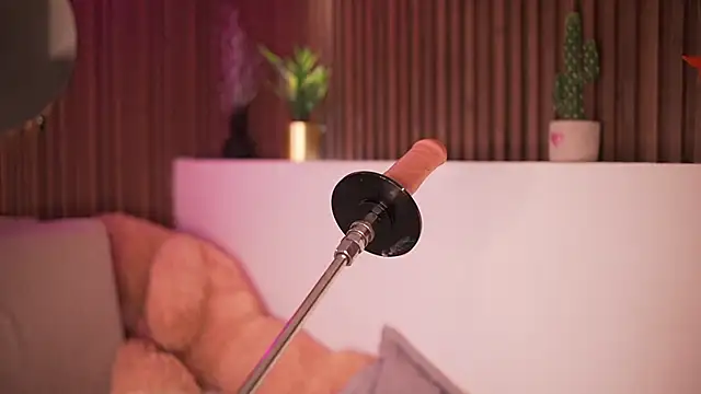MiaTorres4 webcam