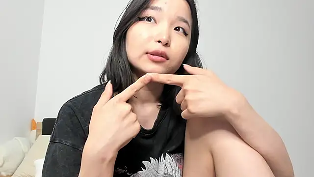 Soyun_Mia live sex cam