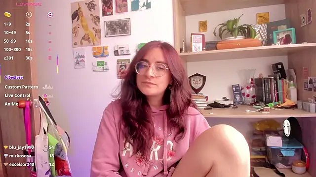 linda_giggle