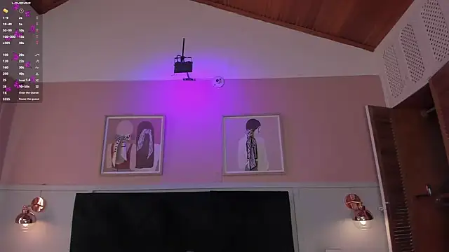 elodie_walker webcam