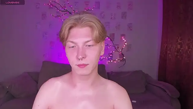 TheMikeSever live cam on StripChat