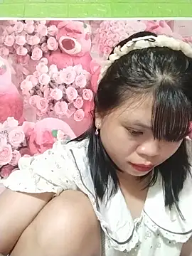 Xuka_lyss live cam on StripChat