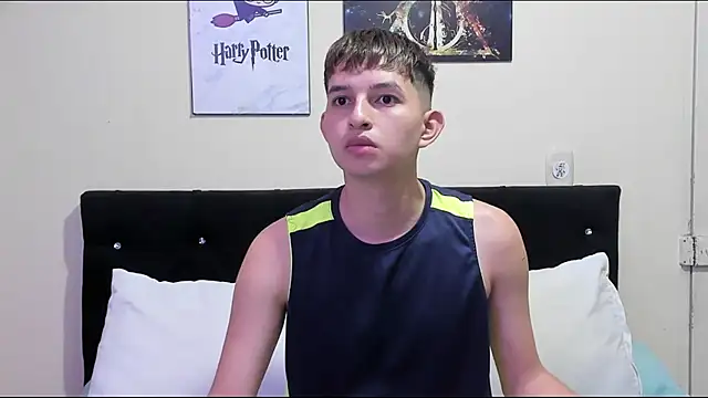 Hanz_peterss live cam on StripChat