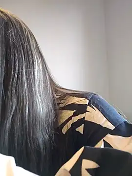 ivy_enjoy (F young) - Off panty And rub my pussy in public