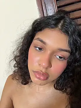 sophiemoo_ (F young) - Dildo in my pussy 🍆💦