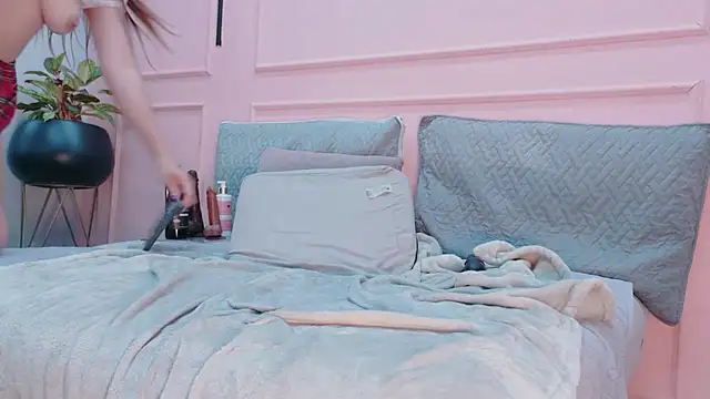 daniellednicola (F teen) - show anal