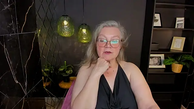 NataliMellow webcam