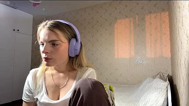 TeodoraBinney
