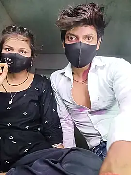 Romantic-couple10 webcam