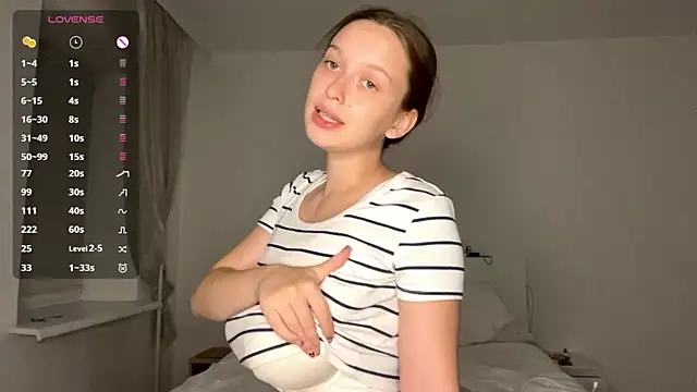 eva_shining_star's live room