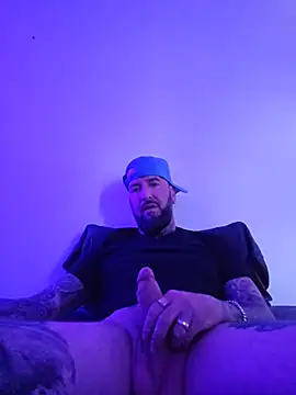 Beardedtattood live sex cam