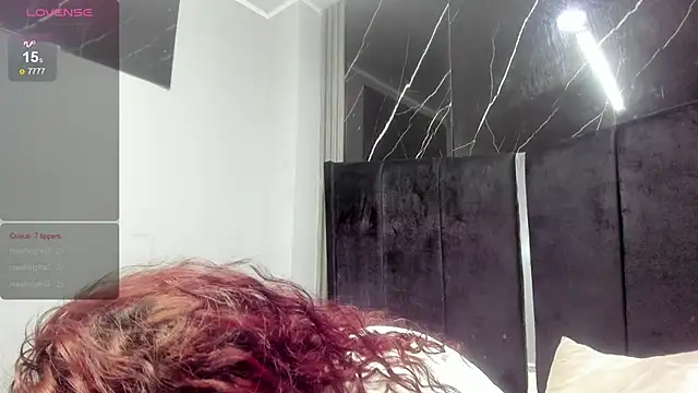 Patricia_HL live cam on StripChat