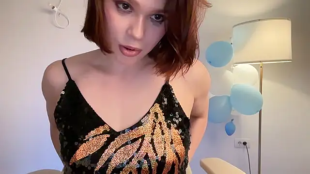 stacyluxxe live cam on StripChat