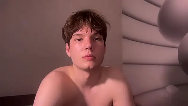 tomasdickpick live cam on StripChat