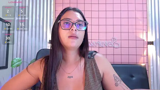 Modelo: mensia_hernandz