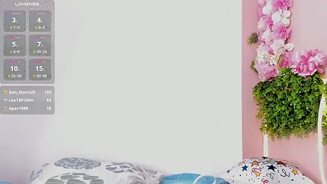 Mikasa_Horny webcam