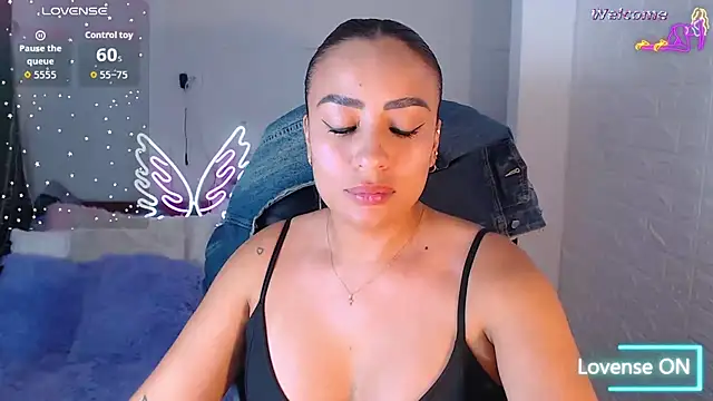 Paulina_627 webcam