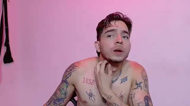 AliceandMax webcam