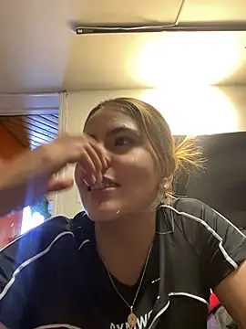 Andrea_19blonde webcam