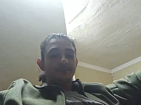 PleasurePistol webcam
