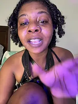 Ebony_Queeen