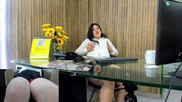 Julieth_Caandy webcam