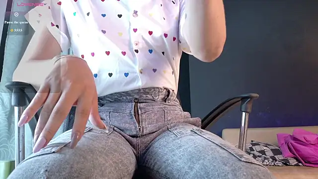 niiky_doll webcam