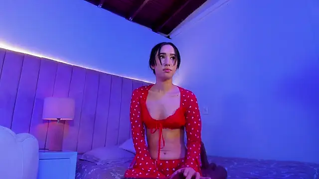 Lila_Luxe webcam
