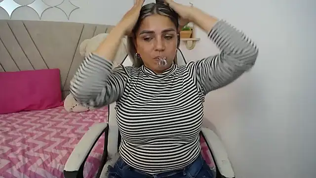 cum_bigass webcam