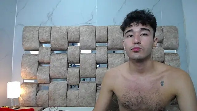 KathyAiden live sex cam