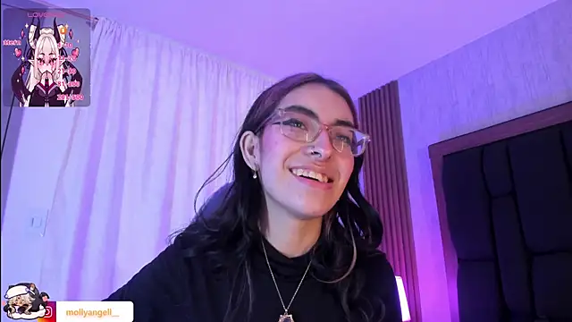 Molly_A webcam