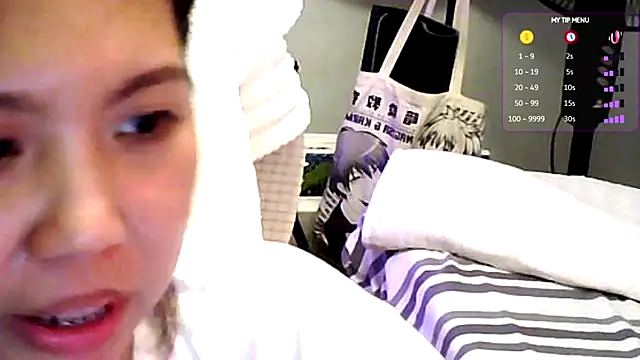 urgrl_portia webcam