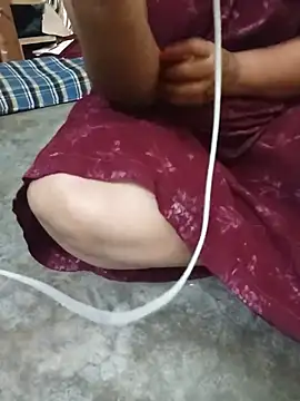 telugu_puvvu_mikosam (F young) - Cum out from pissy