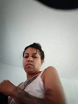 Tiphanydirty3 live cam on StripChat