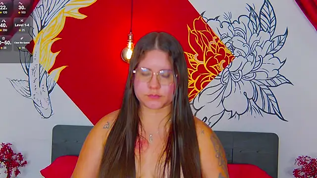 Lia_Avalon