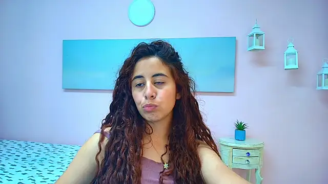 scarlett_clyde