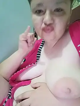 Tina_Mirabella webcam