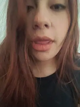 cutetemari webcam