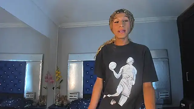 Ciara_HotTs webcam