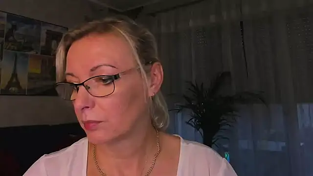 vanessa_chat live cam on StripChat